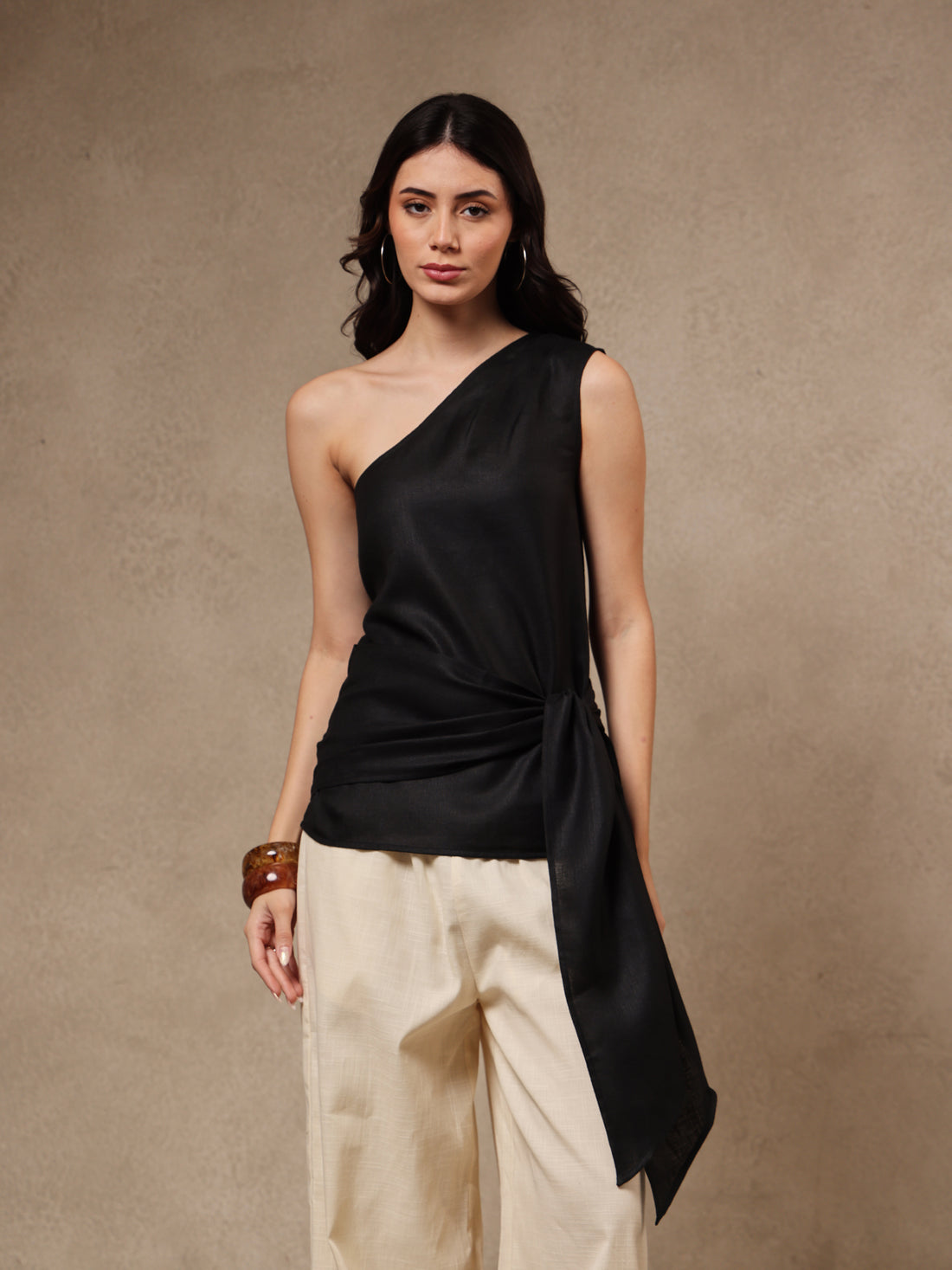Black Muse Top